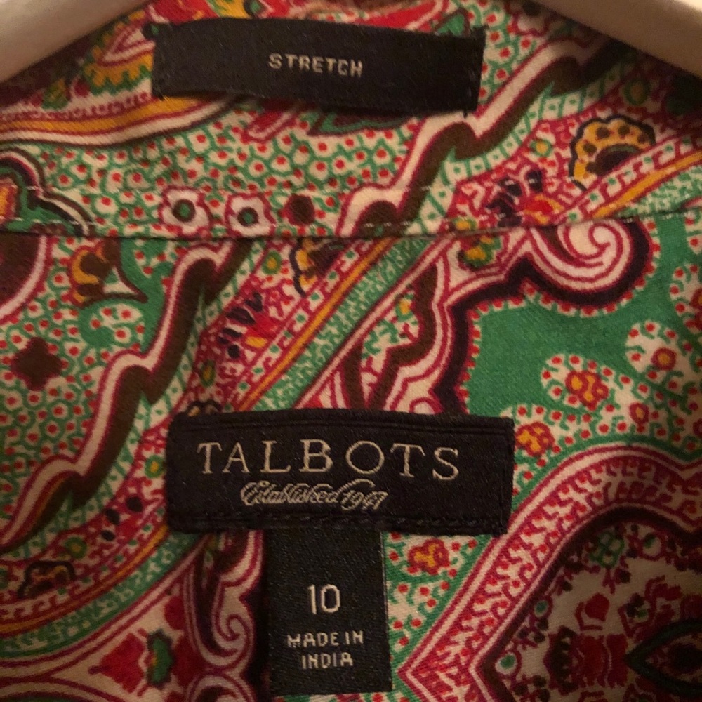 Talbot’s Ladies Paisley Button Down B4 - Picture 3 of 9